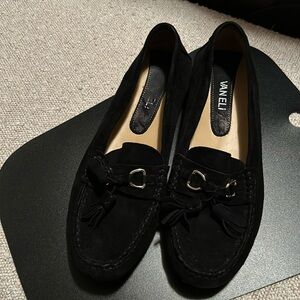 8.5 M Vanele black suede flat with tassels and a comfortable wedge heel. $20.00